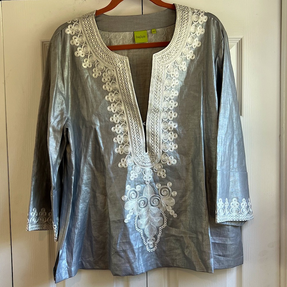 Craig Taylor 3/4 Sleeve V-Neck Linen Embroidered Tunic | Size XL